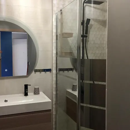 Le Panoramic -superbe T2 Face Aux Thermes- *